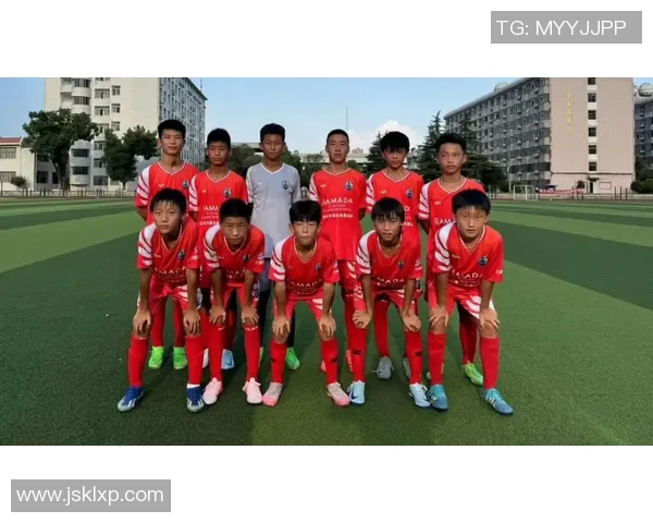 中国足球小将小小球星崭露头角成为新一代国足希望之星